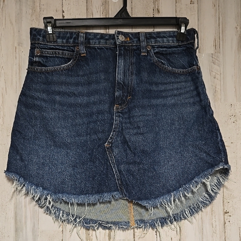 New with out tag Sz.28  Free People Bailey Fringe Denim Mini Skirt